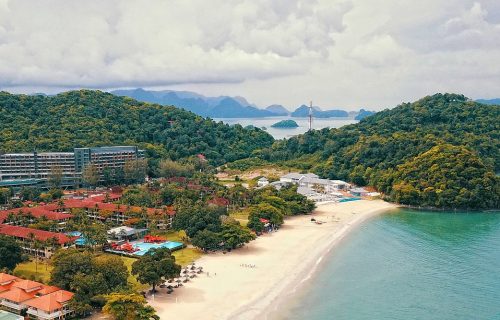 Pantai Tengah